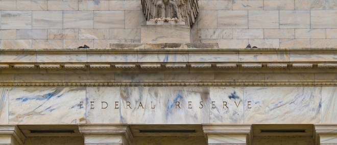 Exterior of the Federal Reserve building, symbolising U.S. monetary policy and central banking.
